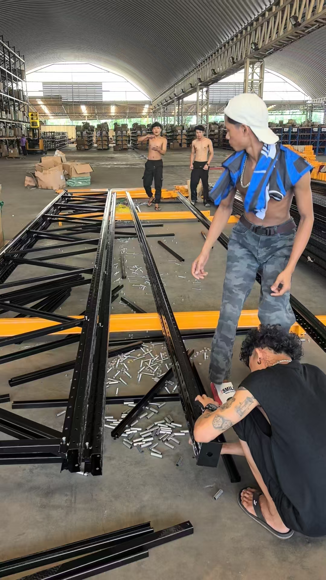 深圳戰(zhàn)馬--------行業(yè)掀生產(chǎn)熱潮，加速布局智能倉(cāng)儲(chǔ)硬件產(chǎn)能